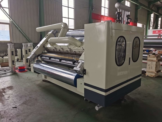 Otomatik 1400mm Tek Yüzlü Oluklu Makine E Flüt Elektrikli Isıtma