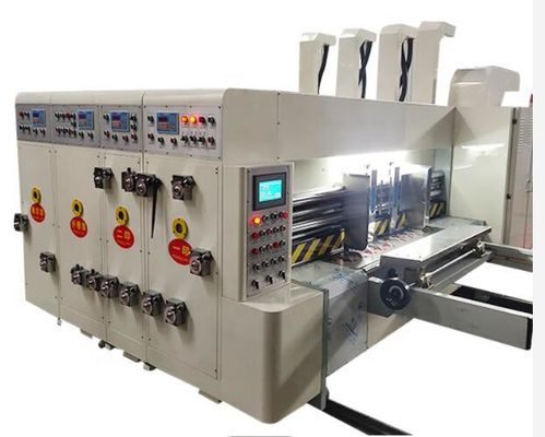 Oluklu Makine için 1400 * 2600mm Döner Kalıp Kesici 360 Derece Ayarlanabilir