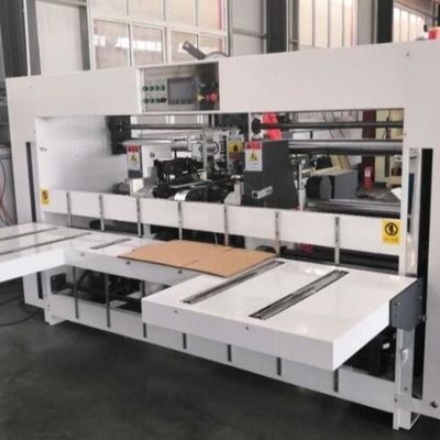 Oluklu Kutular İçin Yarı Otomatik Dikiş Makinesi Çivileme 3T Çift Servo Sürücü