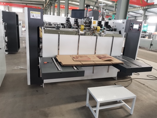 Yarı Otomatik Dikiş 1100mm Oluklu Mukavva Kutu Makinası